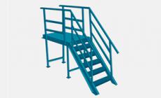 Как выбрать наружную лестницу: конструкции, материалы, требования
